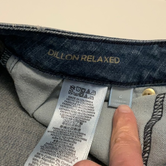 Michael Kors Women’s DILLON RELAXED Jean Size 4 - Picture 8 of 11